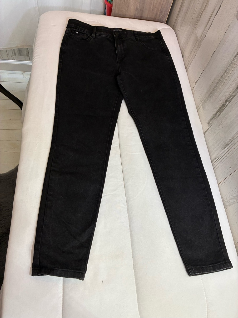 Curve Appeal Black Women's Slim Jeans Women’s Sz 10/30 like new